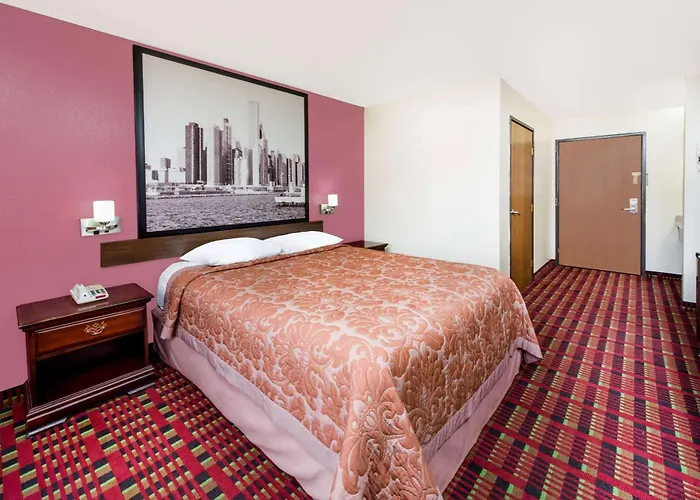 Super 8 By Wyndham Il Motel 2*