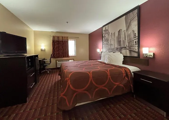 Super 8 By Wyndham Il Motel Paris