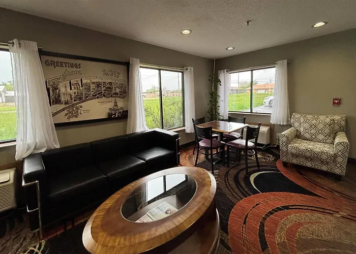 Super 8 By Wyndham Il