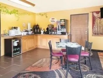 Motel Super 8 By Wyndham Il 2*