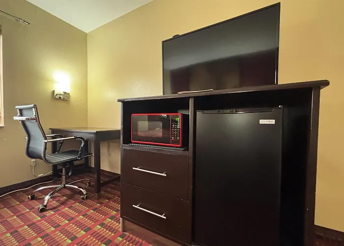 Super 8 By Wyndham Il Paris